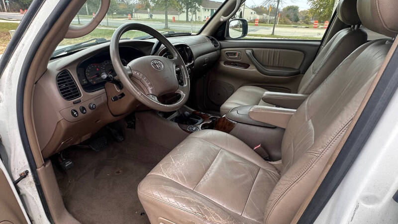 2004 Toyota Sequoia Limited