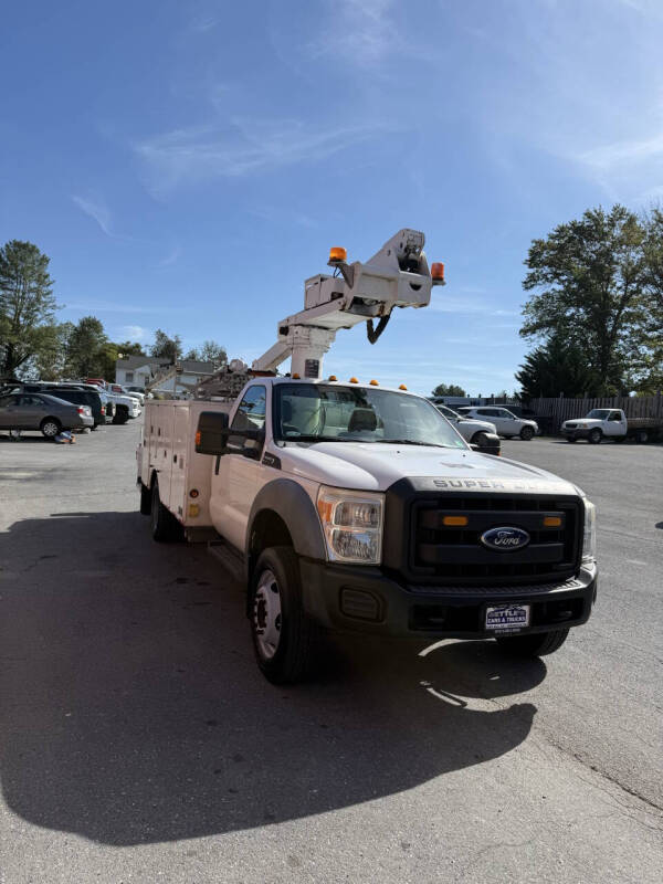 2012 Ford F-550's photo