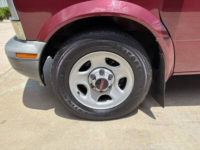 2004 GMC Safari