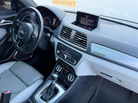 2015 Audi Q3 2.0T quattro Prestige