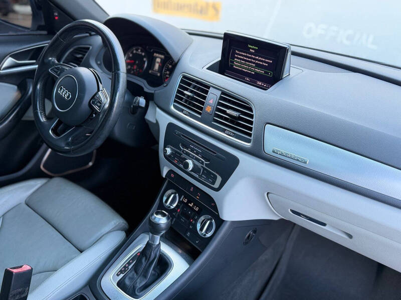 2015 Audi Q3 2.0T quattro Prestige