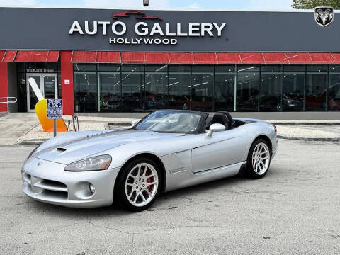 2004 Dodge Viper SRT-10
