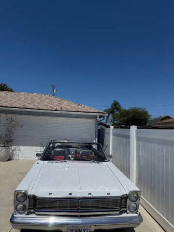 1965 Ford Galaxie 500