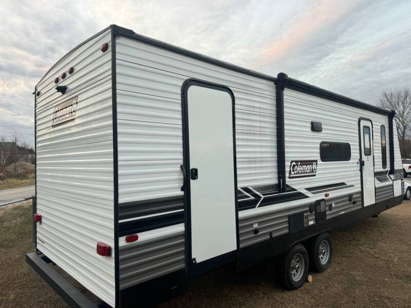 2022 Coleman LANTERN 263BH