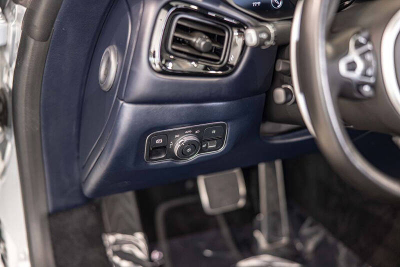 2020 Aston Martin Vantage