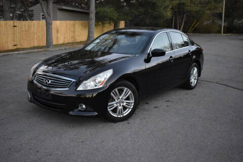 2013 Infiniti G37 Sedan for sale at Alpha Motors in Knoxville TN