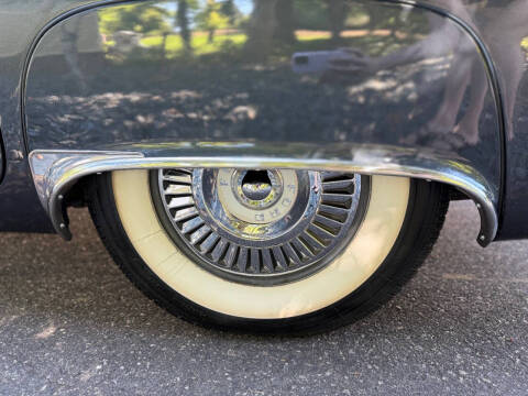 1957 Ford Thunderbird