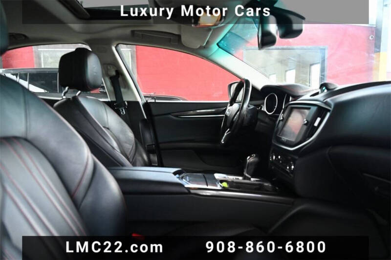 2016 Maserati Ghibli