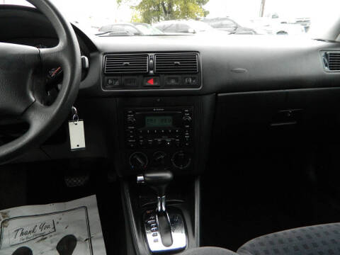 2003 Volkswagen Golf GLS