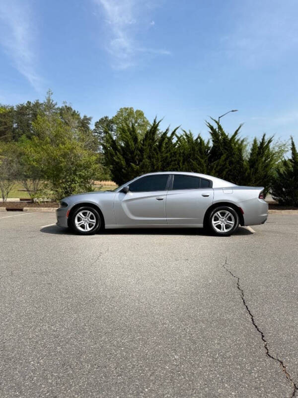 2016 Dodge Charger SE