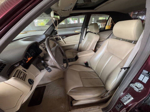 1996 Mercedes-Benz E-Class E 320