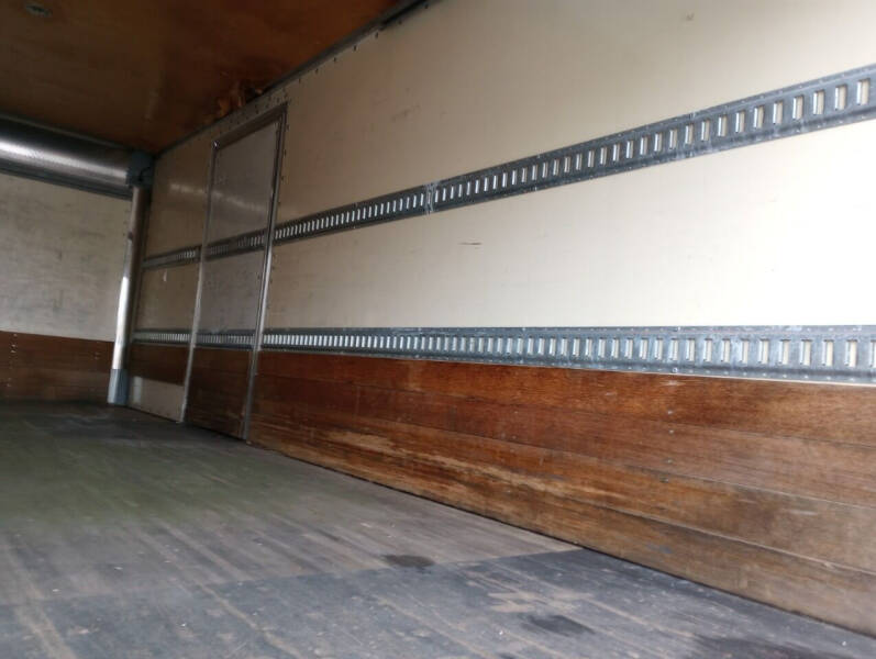 2014 Freightliner M2 106