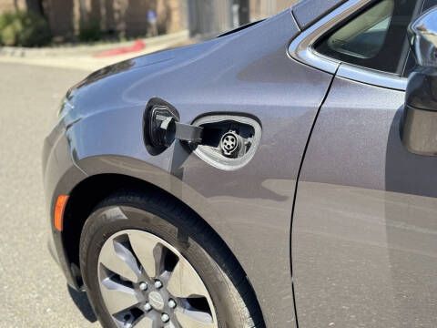 2018 Chrysler Pacifica Hybrid Limited