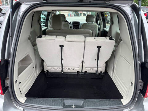 2013 Dodge Grand Caravan American Value Package