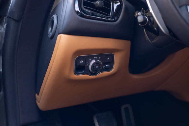 2023 Aston Martin Vantage