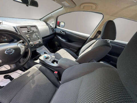2015 Nissan LEAF S
