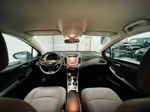 2018 Chevrolet Cruze LT Auto