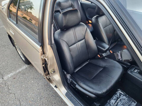 1994 Nissan Maxima SE