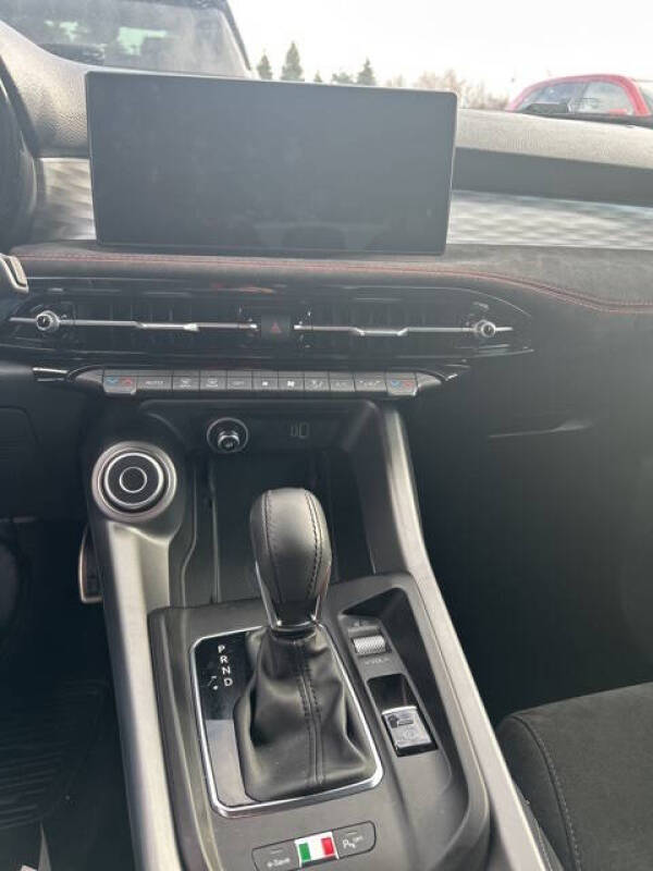 2024 Alfa Romeo Tonale Hybrid Veloce