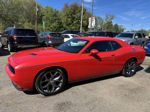2015 Dodge Challenger SXT Plus