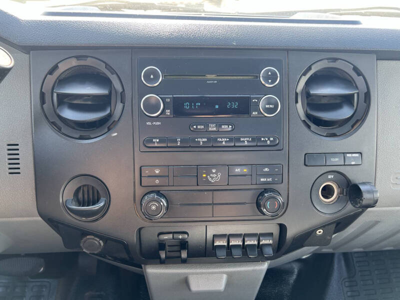 2015 Ford F-350 Super Duty XL