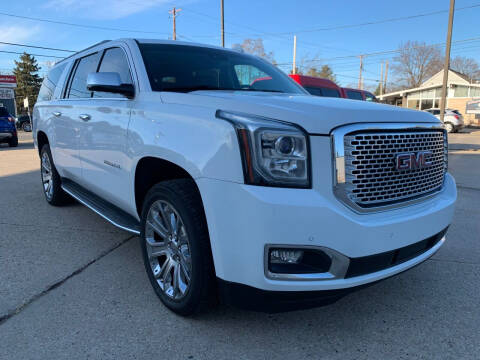 2015 GMC Yukon XL for sale at Auto Gallery LLC in Burlington WI