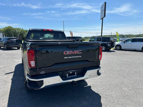 2025 GMC Sierra 1500 Pro