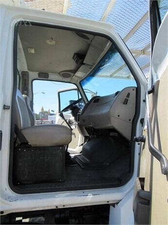 2004 Sterling Acterra