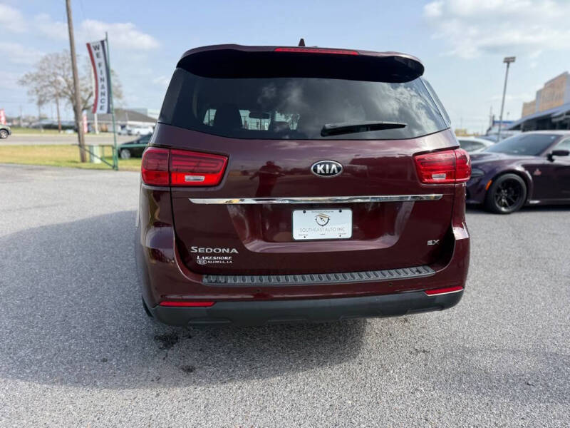 2019 Kia Sedona LX