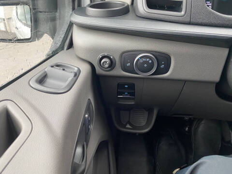 2025 Ford Transit