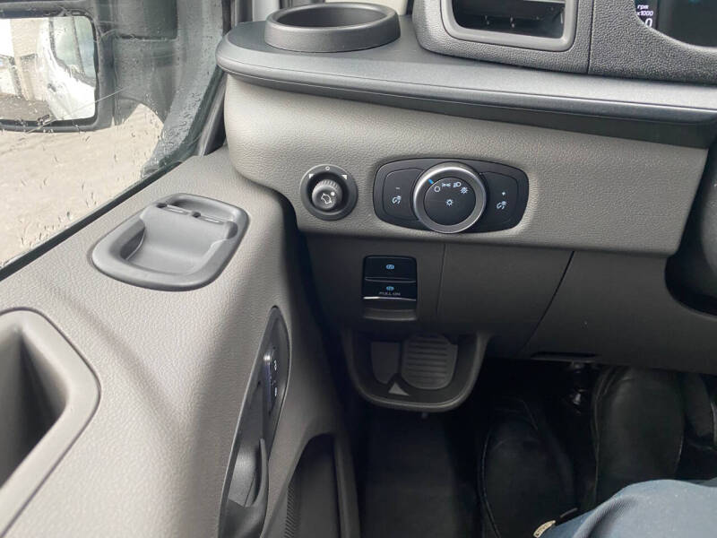 2025 Ford Transit