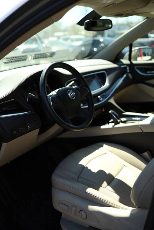 2018 Buick Enclave Essence