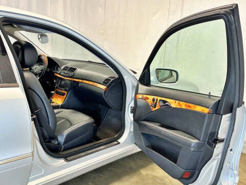 2008 Mercedes-Benz E-Class E 320 BlueTEC