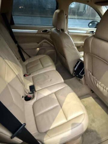 2011 Porsche Cayenne S