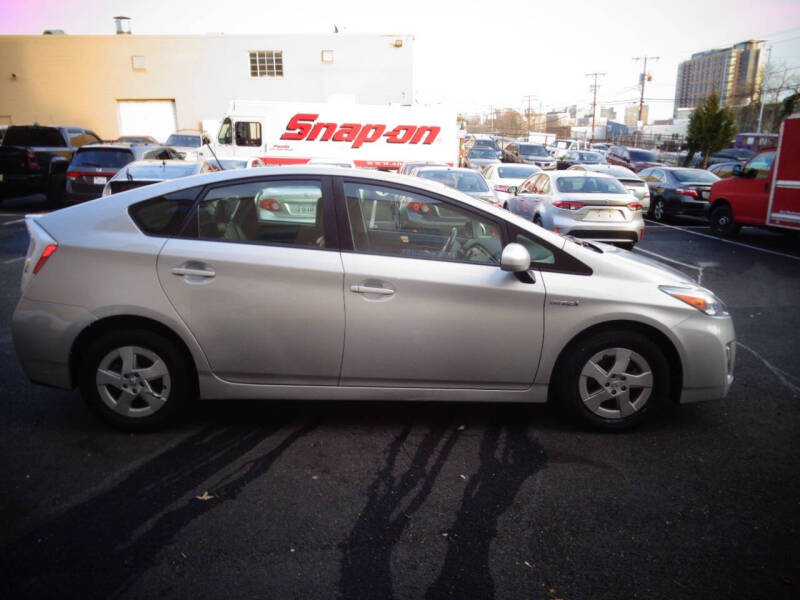 2010 Toyota Prius IV photo 4