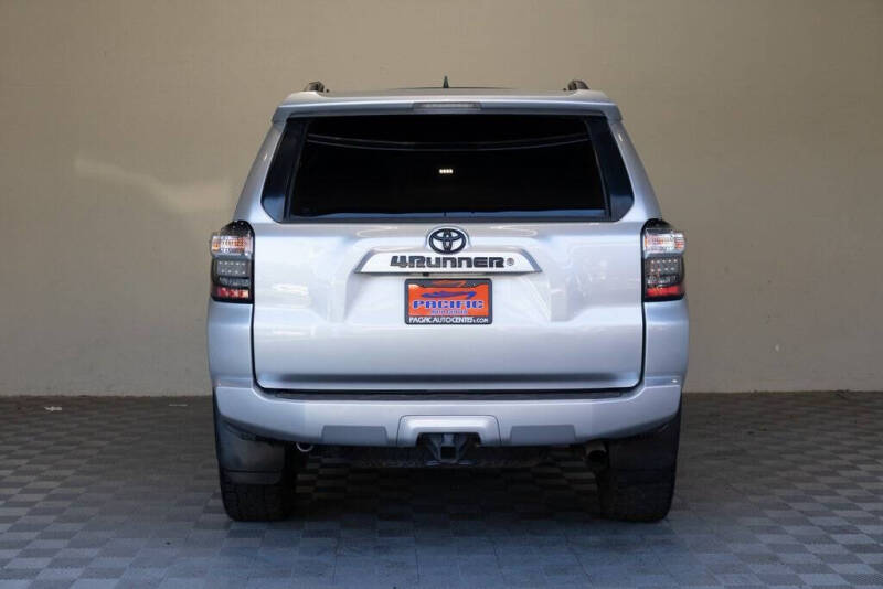 2020 Toyota 4Runner SR5