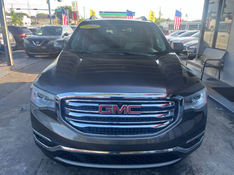 2019 GMC Acadia SLT-1