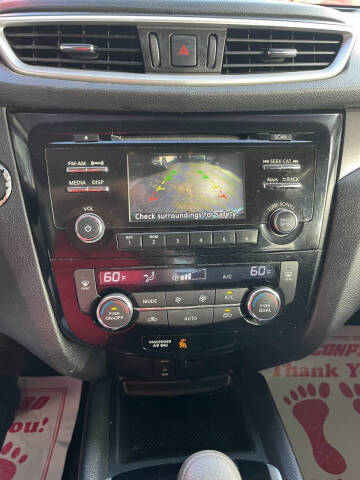 2016 Nissan Rogue SV