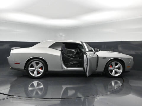 2009 Dodge Challenger SRT8