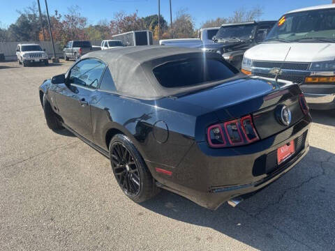 2014 Ford Mustang V6