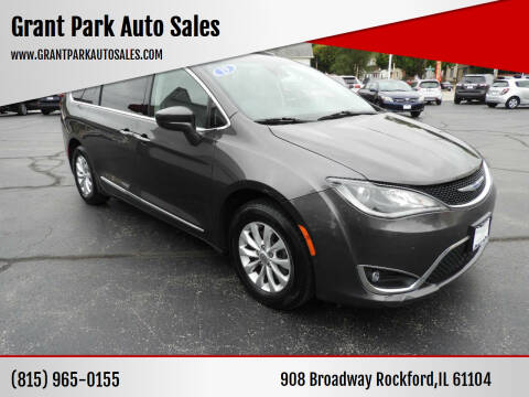 2019 Chrysler Pacifica Touring L