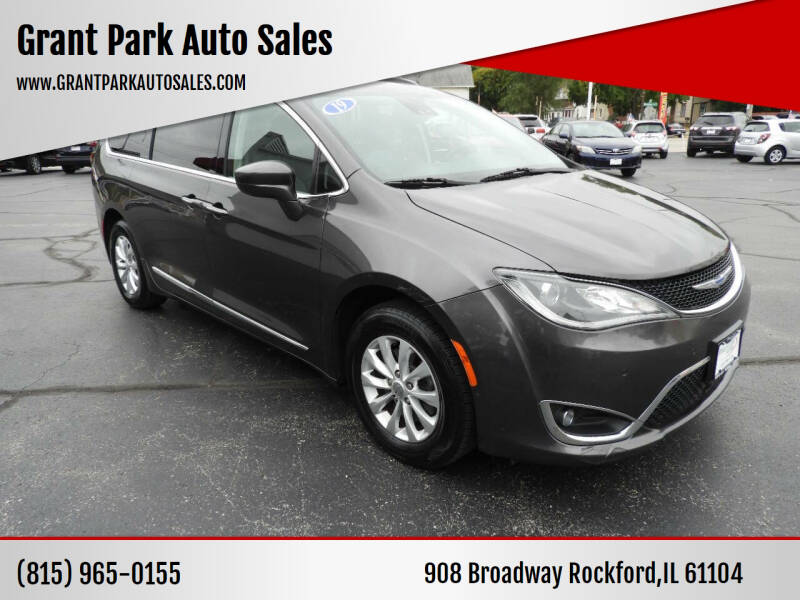 2019 Chrysler Pacifica Touring L