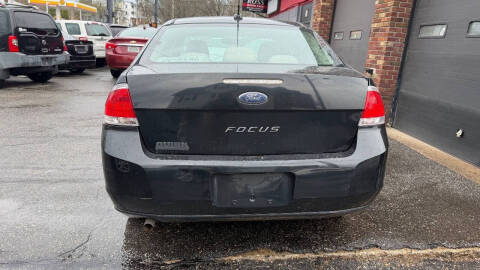 2011 Ford Focus S