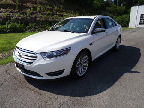 2018 Ford Taurus Limited