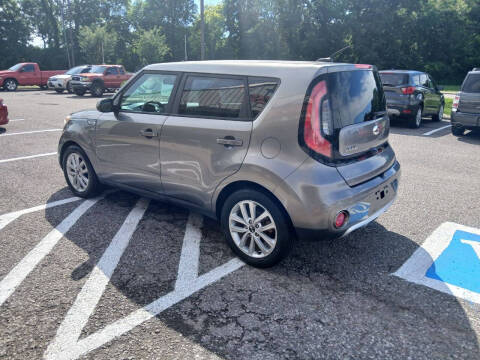 2018 Kia Soul +
