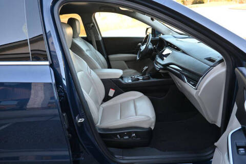 2021 Cadillac XT4 Premium Luxury