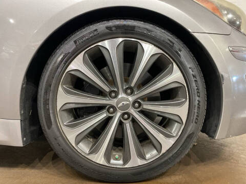 2012 Hyundai Genesis 5.0L R-Spec