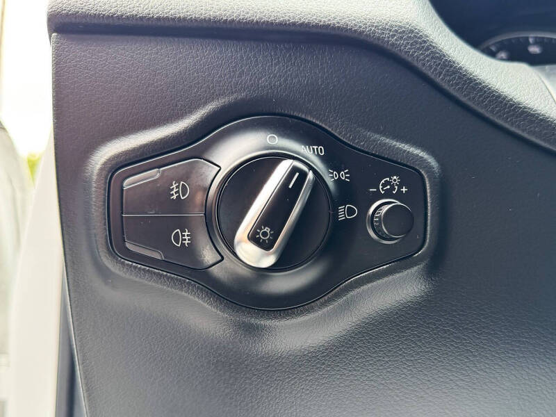 2017 Audi Q5 2.0T quattro Premium