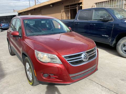 2011 Volkswagen Tiguan for sale at CONTRACT AUTOMOTIVE in Las Vegas NV