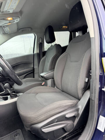 2017 Jeep Compass Sport